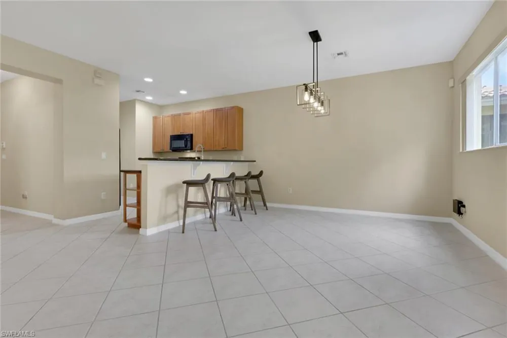 10260 Olivewood Way #58 Estero, FL 33928