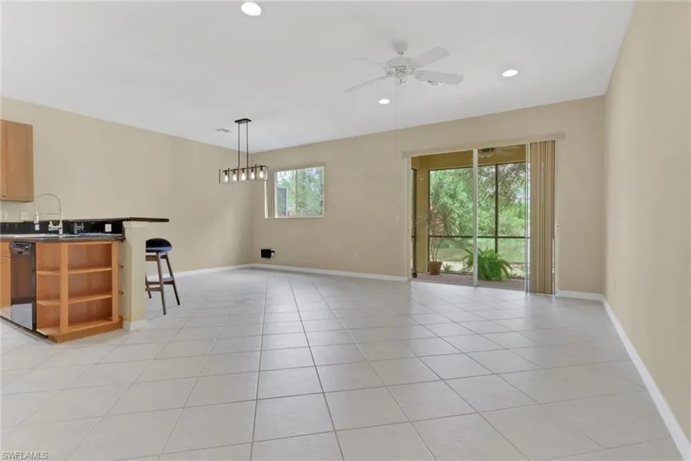 10260 Olivewood Way #58 Estero, FL 33928