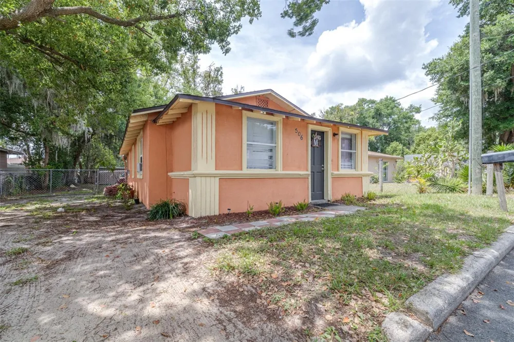 506 WHITEHURST STREET Lakeland, FL 33805