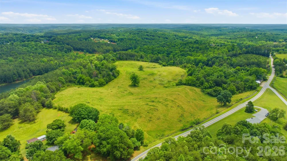 536 Pea Ridge Road Mill Spring, NC 28756
