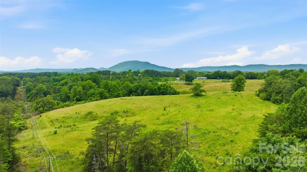 536 Pea Ridge Road Mill Spring, NC 28756