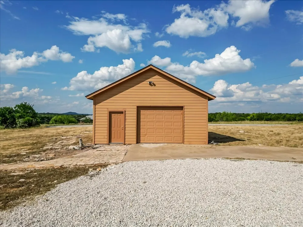 2020 Bluff Creek Drive Possum Kingdom Lake, TX 76475