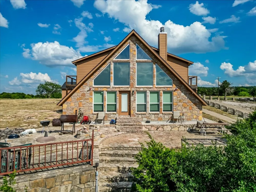 2020 Bluff Creek Drive Possum Kingdom Lake, TX 76475