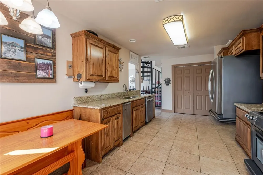 2020 Bluff Creek Drive Possum Kingdom Lake, TX 76475