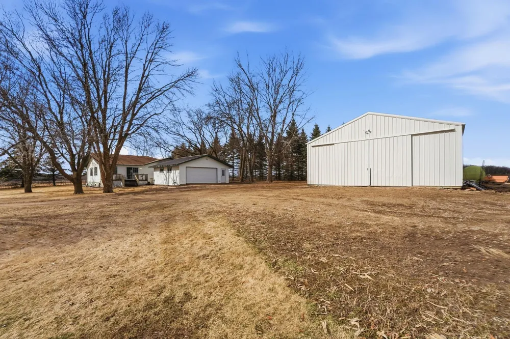 15682 150th Street Osakis, MN 56360