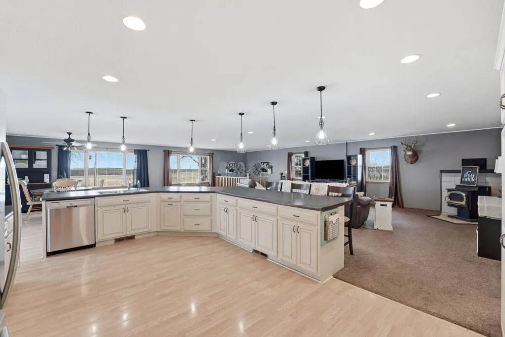 15682 150th Street Osakis, MN 56360