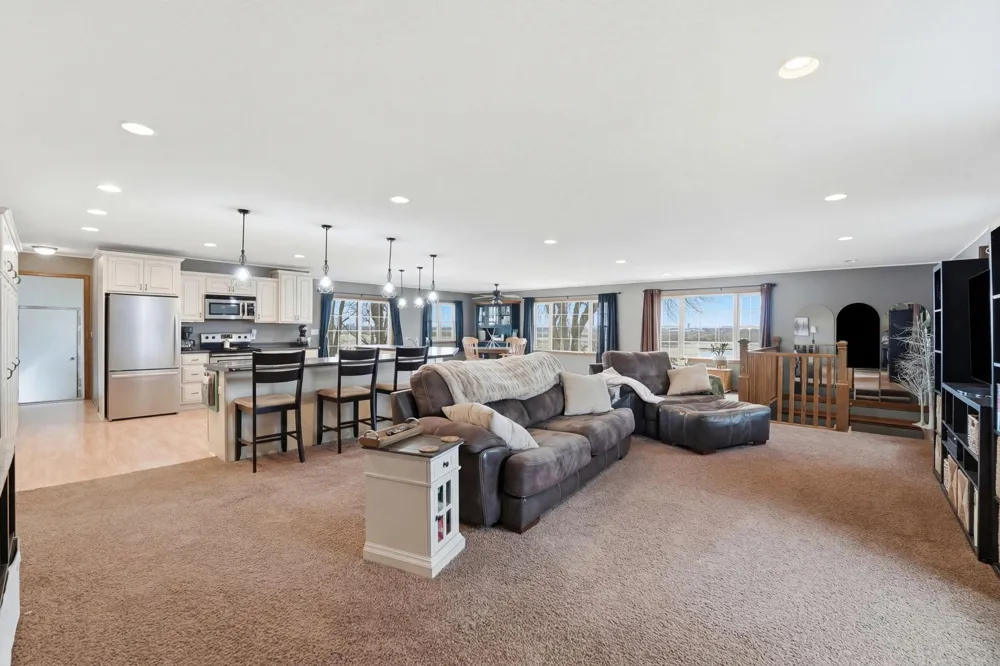 15682 150th Street Osakis, MN 56360