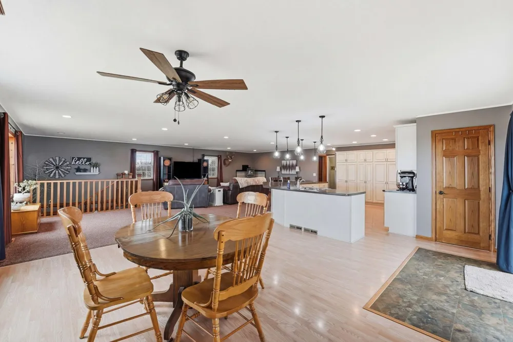 15682 150th Street Osakis, MN 56360