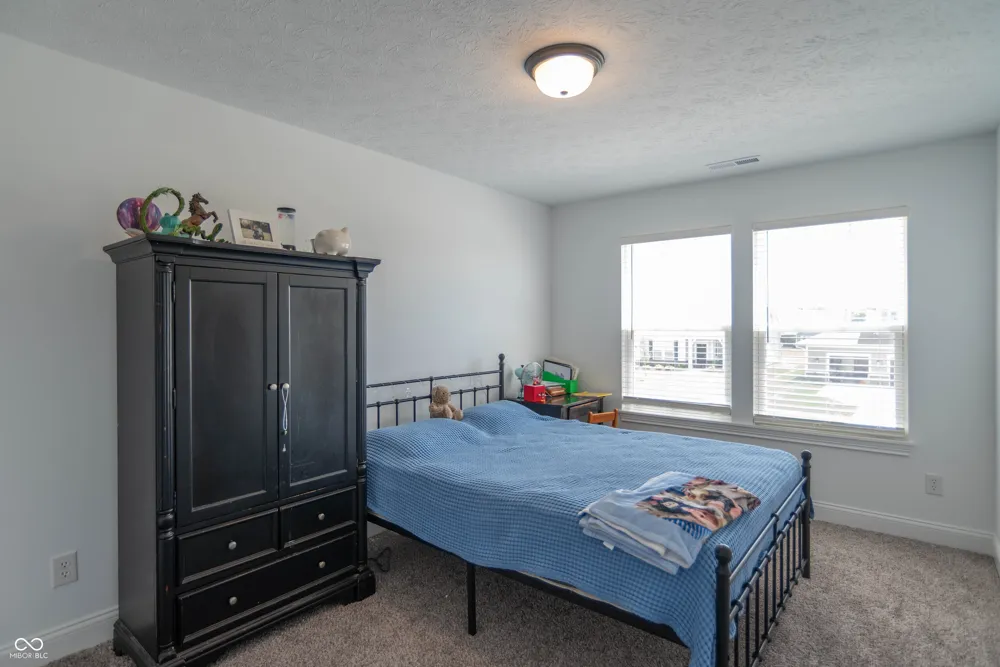 1054 E Valley Oak Court Mooresville, IN 46158