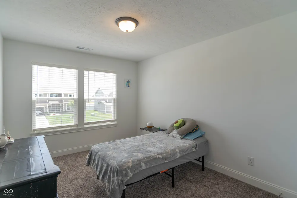 1054 E Valley Oak Court Mooresville, IN 46158