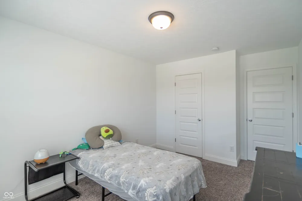 1054 E Valley Oak Court Mooresville, IN 46158