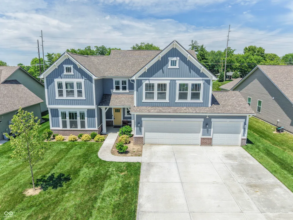 1054 E Valley Oak Court Mooresville, IN 46158