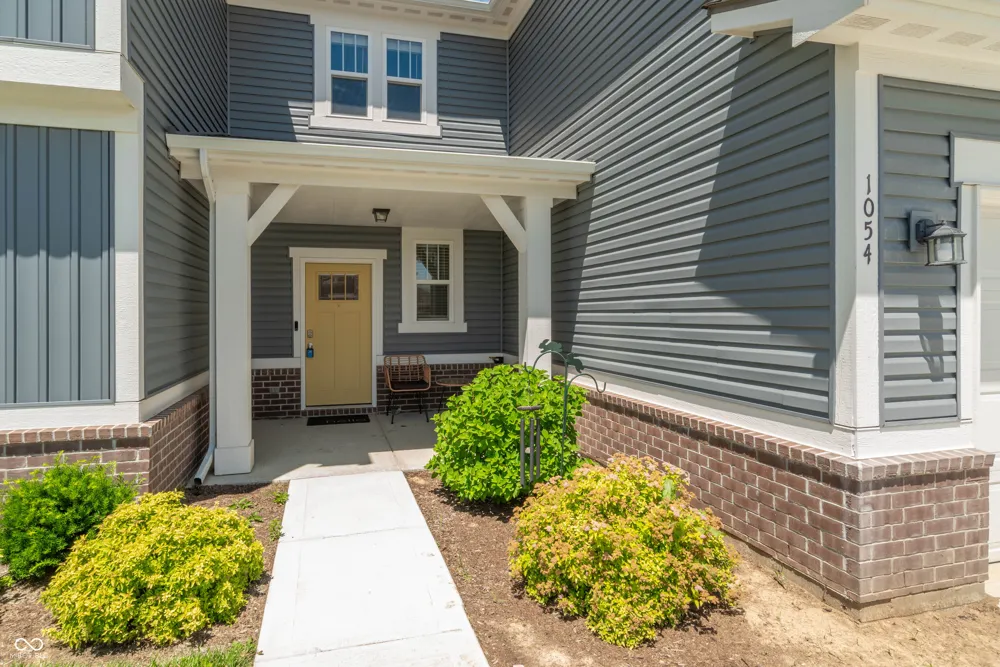 1054 E Valley Oak Court Mooresville, IN 46158