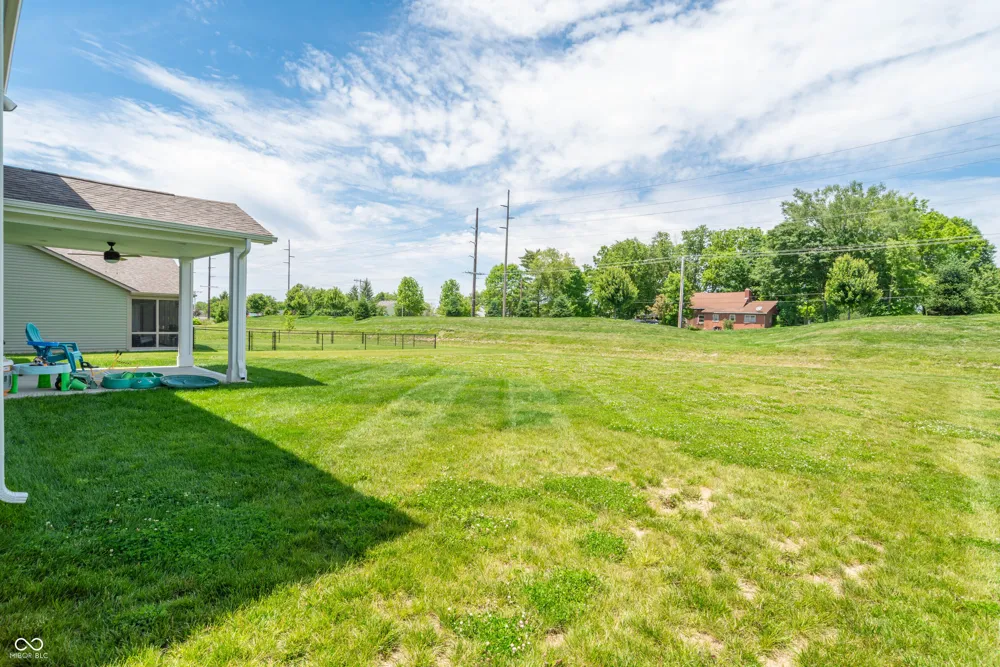 1054 E Valley Oak Court Mooresville, IN 46158