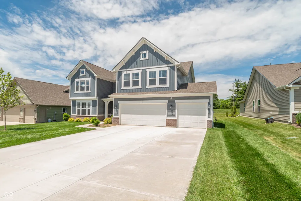1054 E Valley Oak Court Mooresville, IN 46158