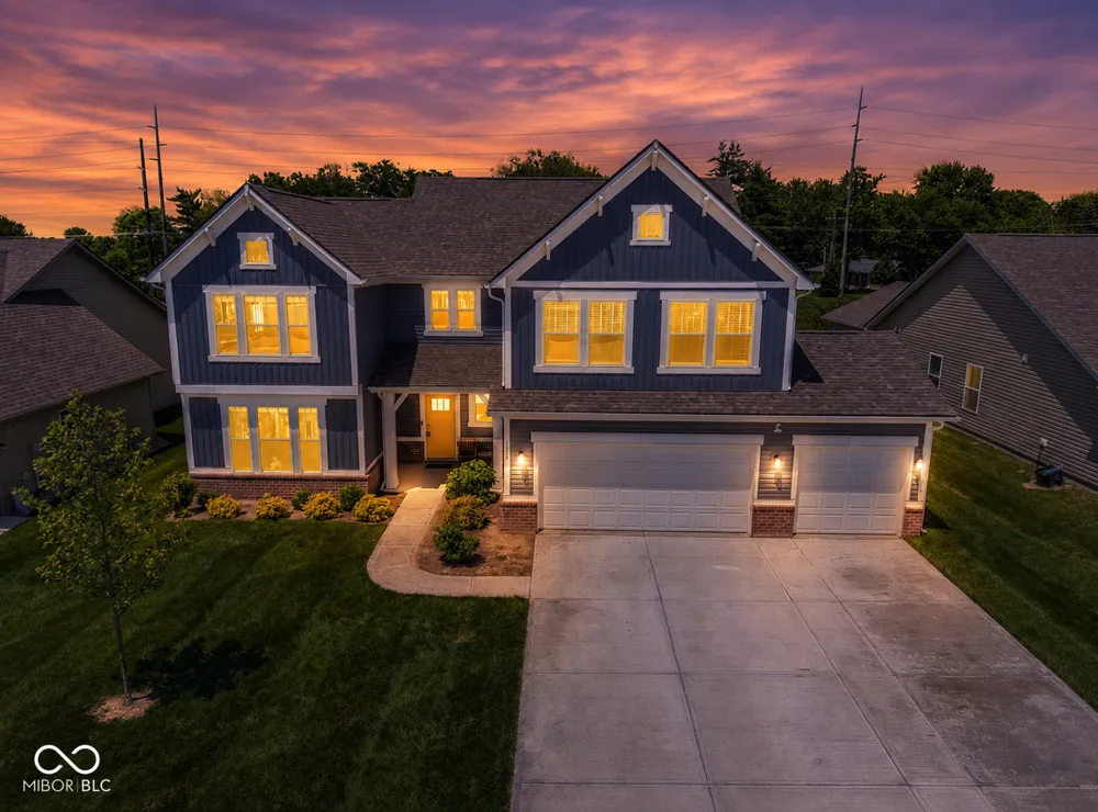 1054 E Valley Oak Court Mooresville, IN 46158
