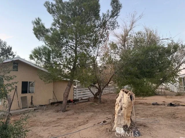 16100 Navajo Road Apple Valley, CA 92307