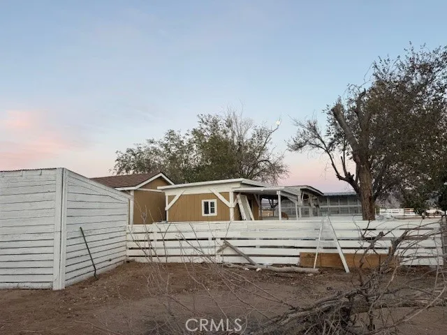16100 Navajo Road Apple Valley, CA 92307