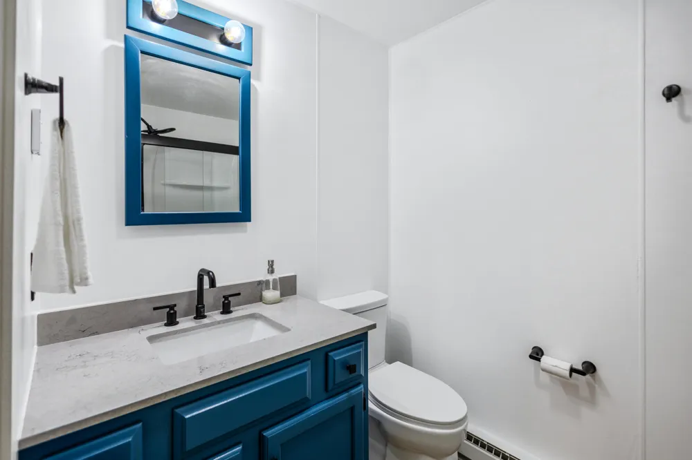 65 W Hallett Street Hillsdale, MI 49242