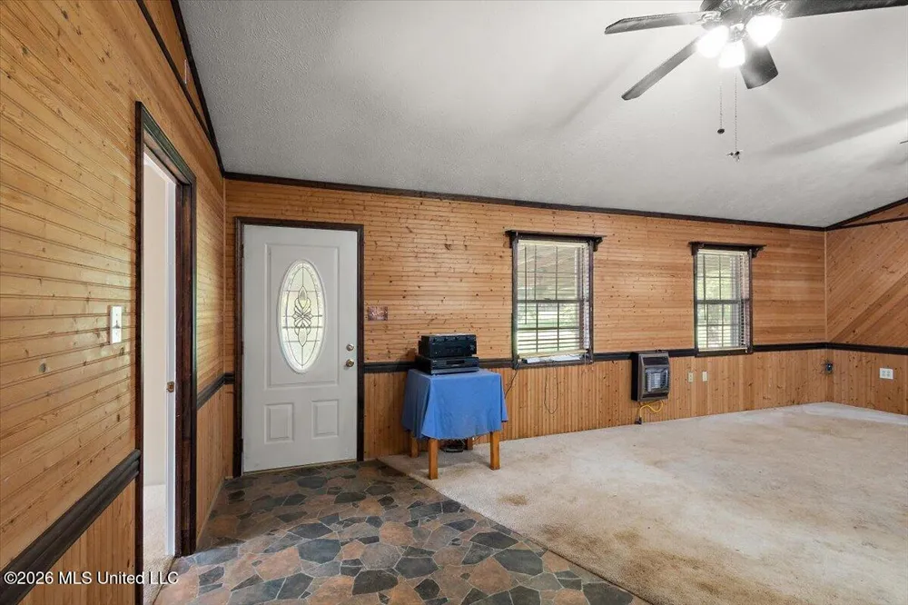 4655 Hwy 43 Camden, MS 39045