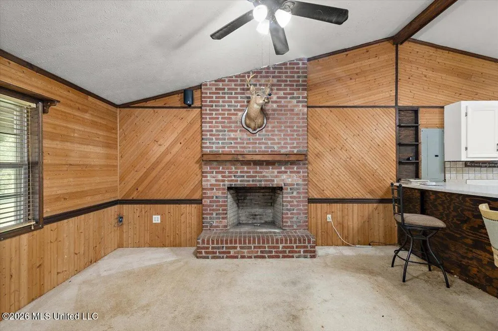 4655 Hwy 43 Camden, MS 39045