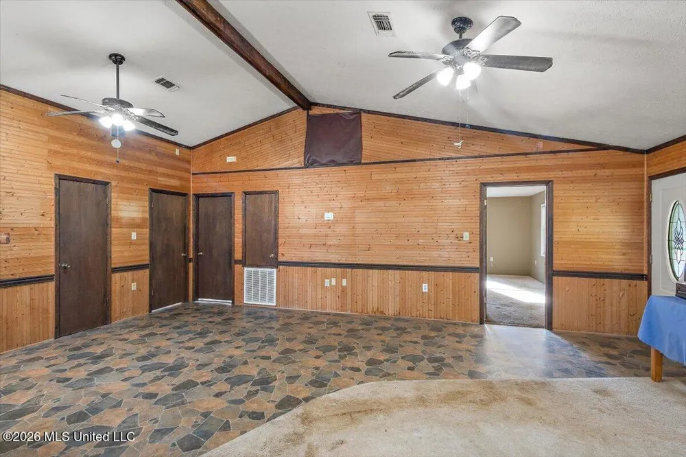 4655 Hwy 43 Camden, MS 39045