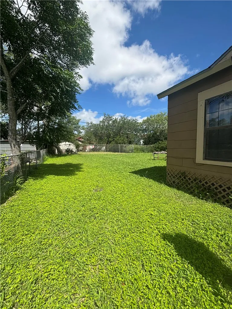 845 Reynolds Alice, TX 78332