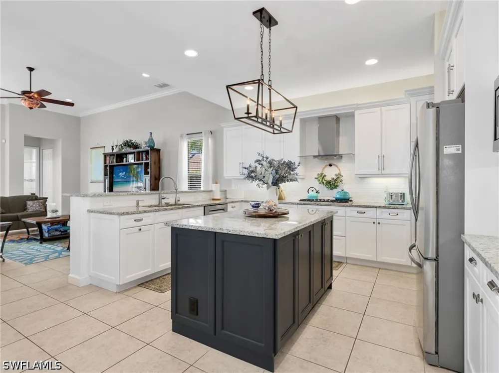 Crystal Way Naples, FL 34119