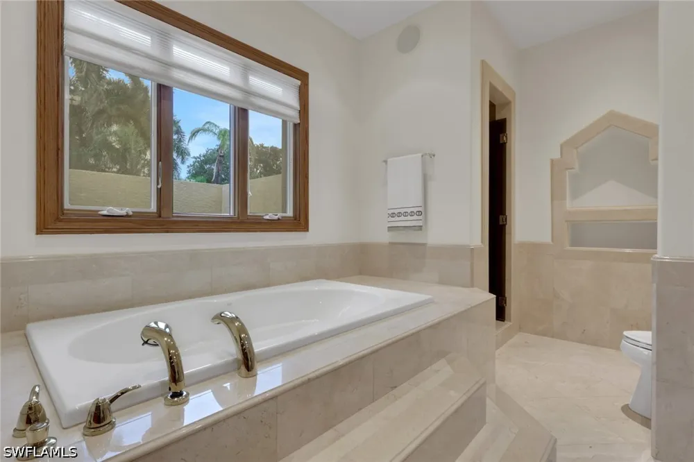 Green Boulevard Naples, FL 34116