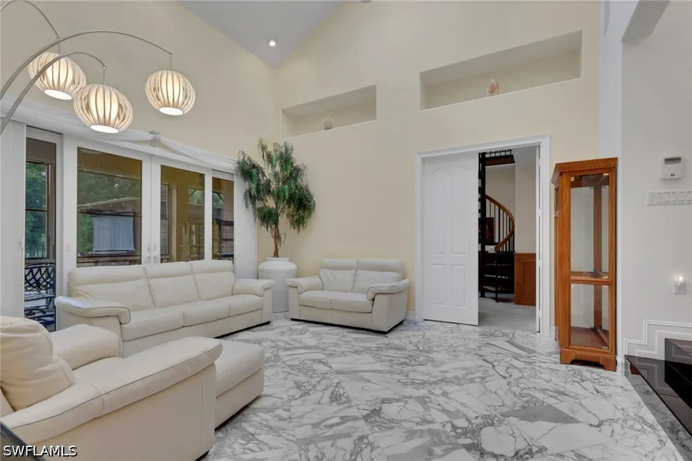 Green Boulevard Naples, FL 34116
