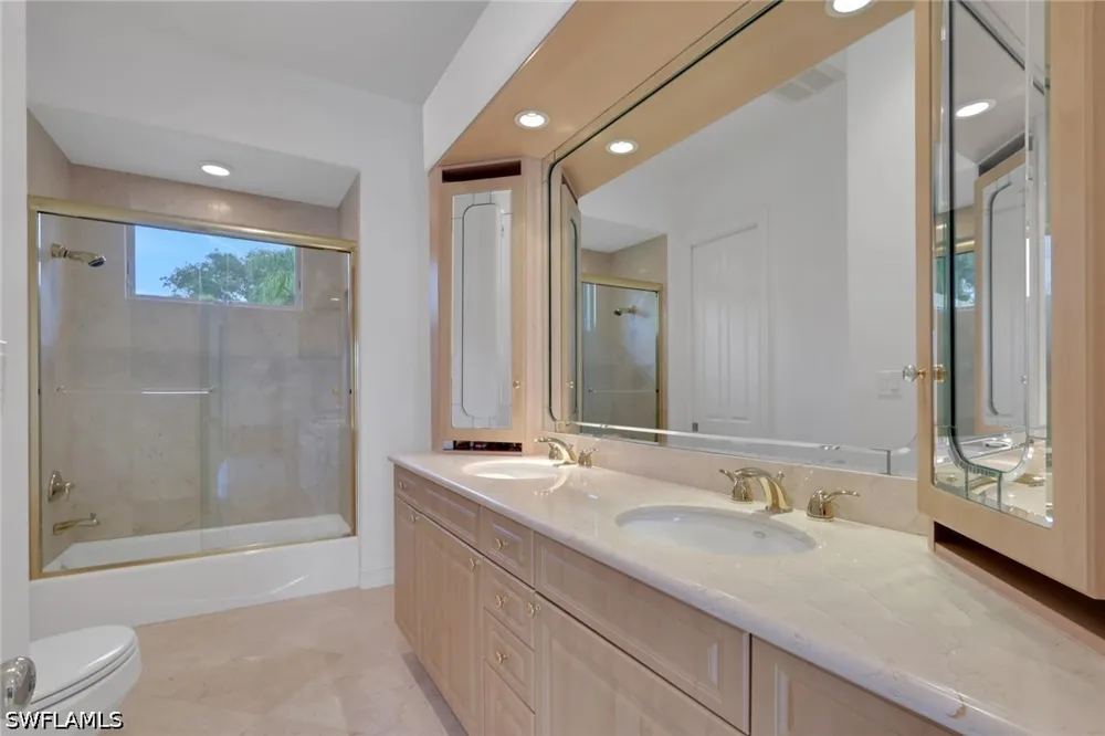 Green Boulevard Naples, FL 34116