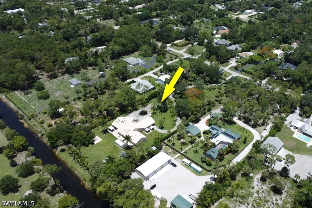 Green Boulevard Naples, FL 34116