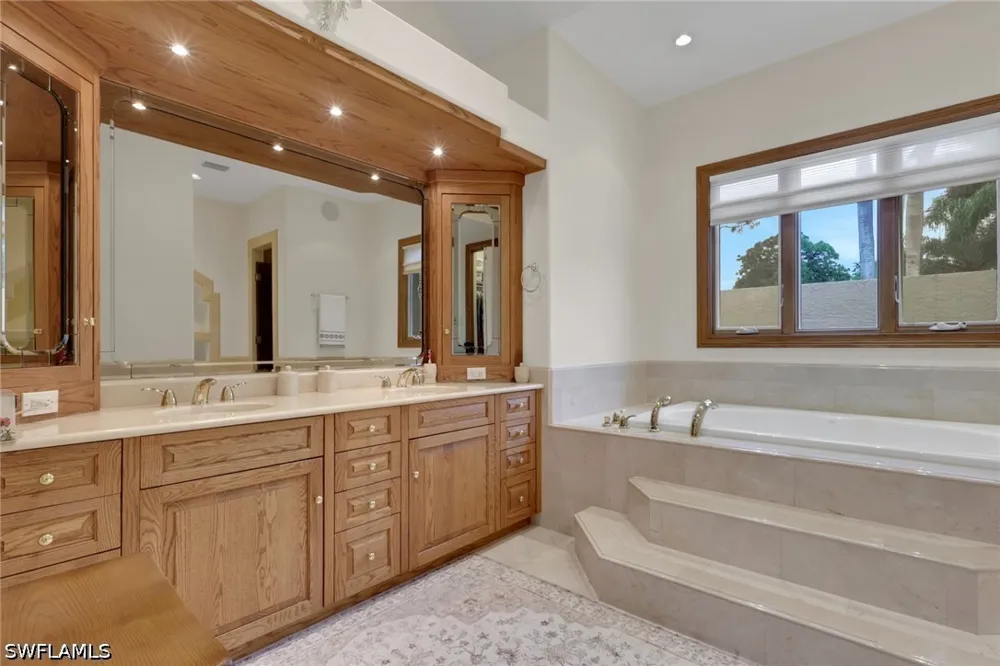 Green Boulevard Naples, FL 34116