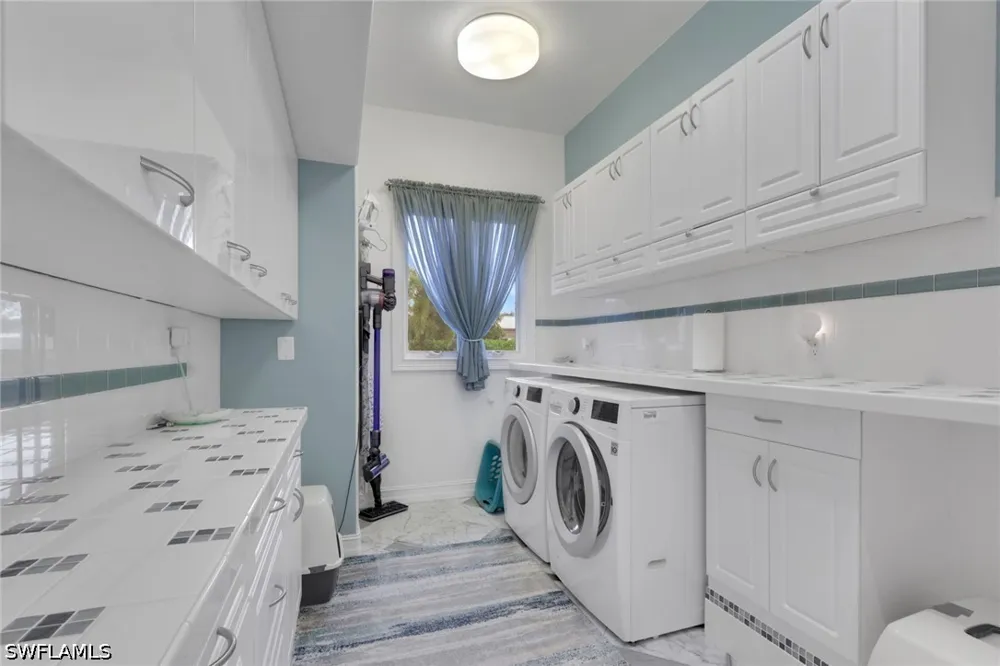 Green Boulevard Naples, FL 34116