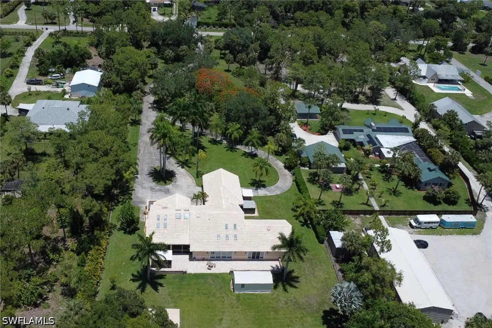 Green Boulevard Naples, FL 34116