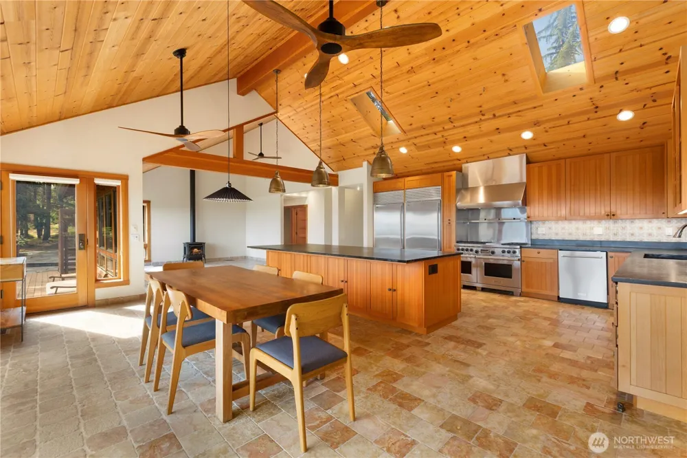 398 Hannah Road Friday Harbor, WA 98250