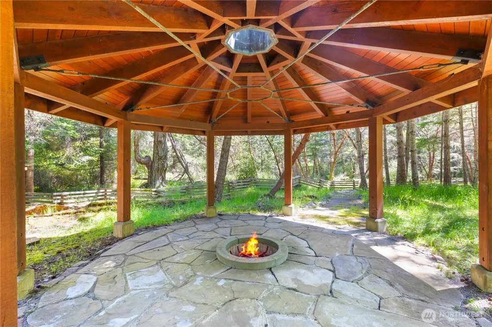 398 Hannah Road Friday Harbor, WA 98250