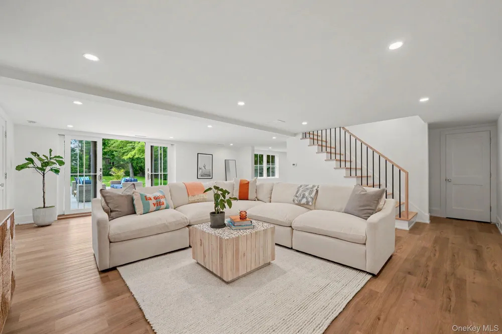 1076 Westover Road Stamford, CT 06902