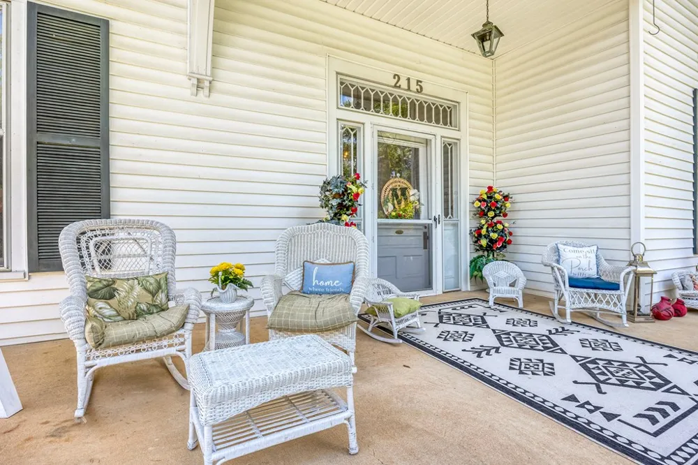 215 Lafayette Street Lafayette, AL 36862