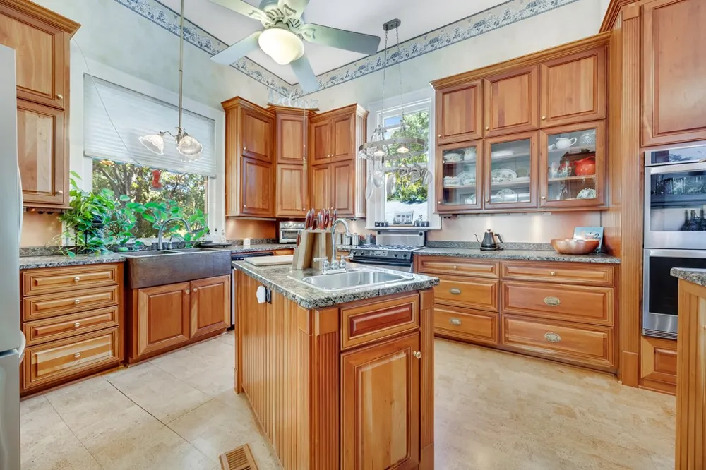 215 Lafayette Street Lafayette, AL 36862