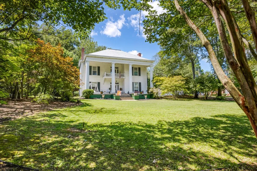 215 Lafayette Street Lafayette, AL 36862
