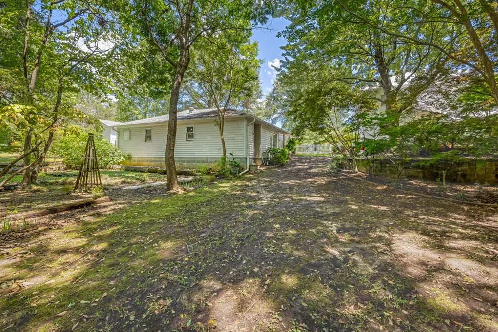 215 Lafayette Street Lafayette, AL 36862