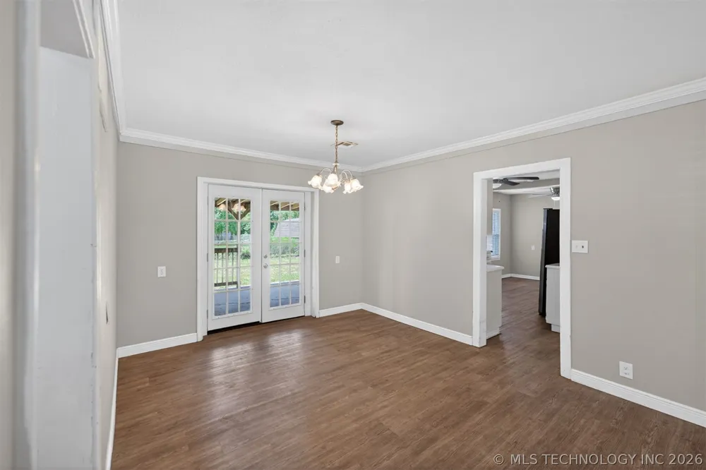 515 W Delaware Vinita, OK 74301