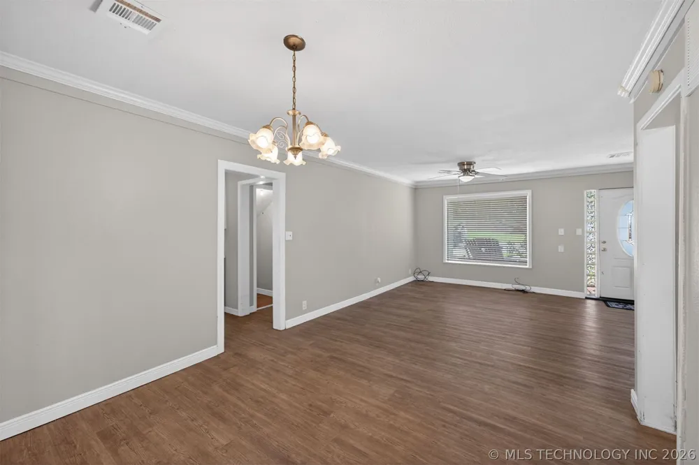 515 W Delaware Vinita, OK 74301