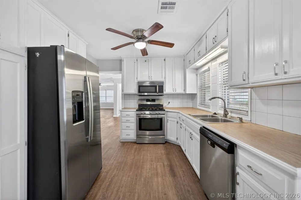 515 W Delaware Vinita, OK 74301
