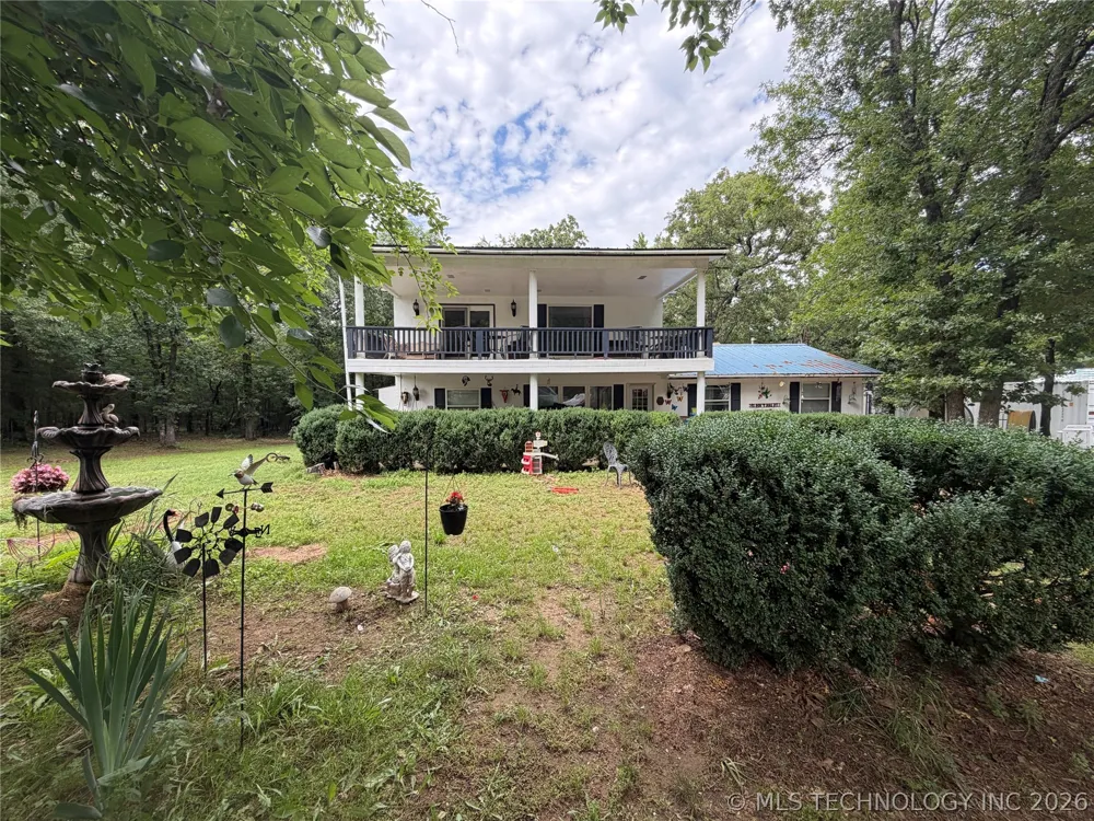 13 Wildflower Road Eufaula, OK 74432