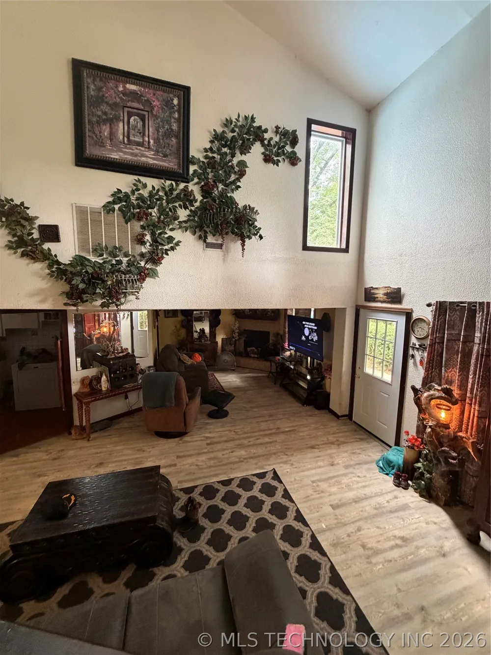 13 Wildflower Road Eufaula, OK 74432