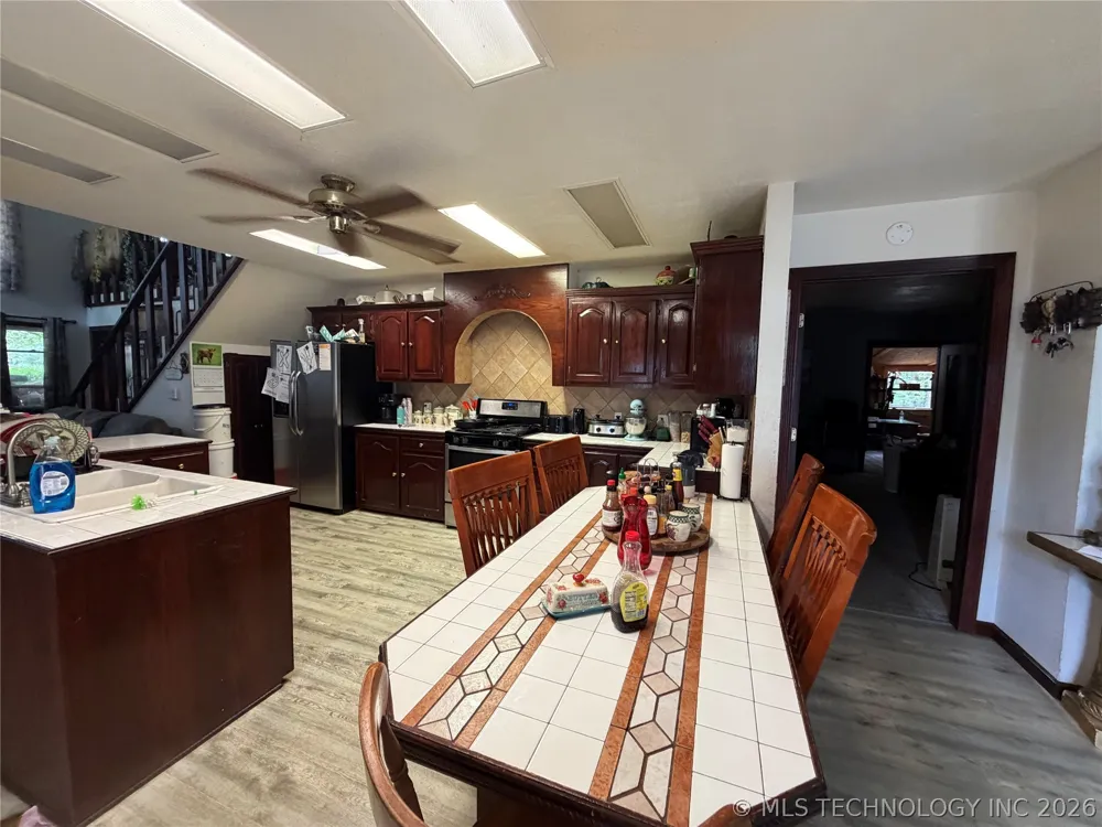 13 Wildflower Road Eufaula, OK 74432