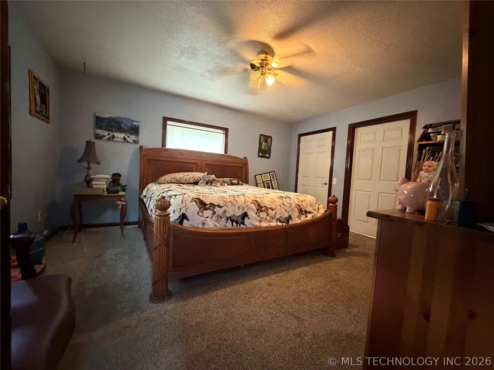 13 Wildflower Road Eufaula, OK 74432