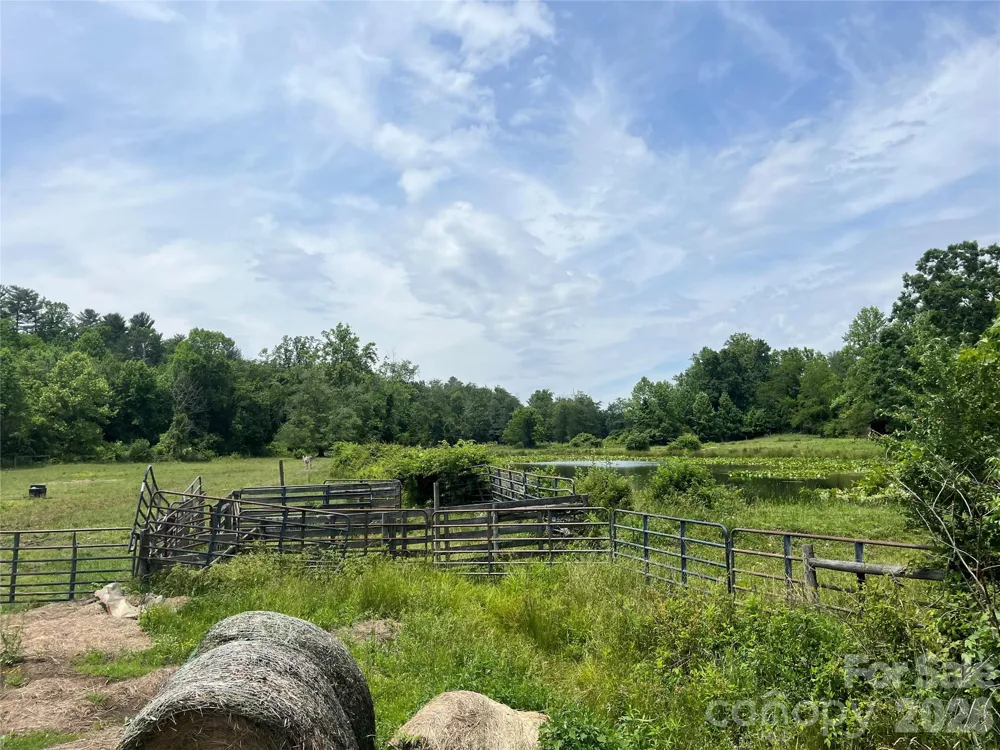 99999 Jones Road Fletcher, NC 28732